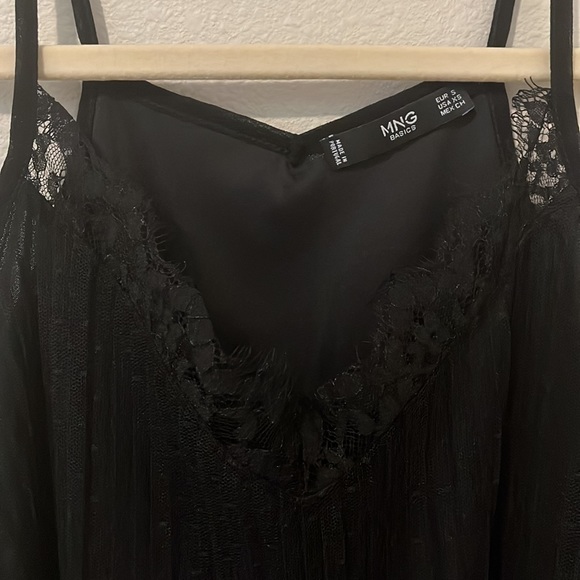 Pleated lace top by Mango - Picture 4 of 5